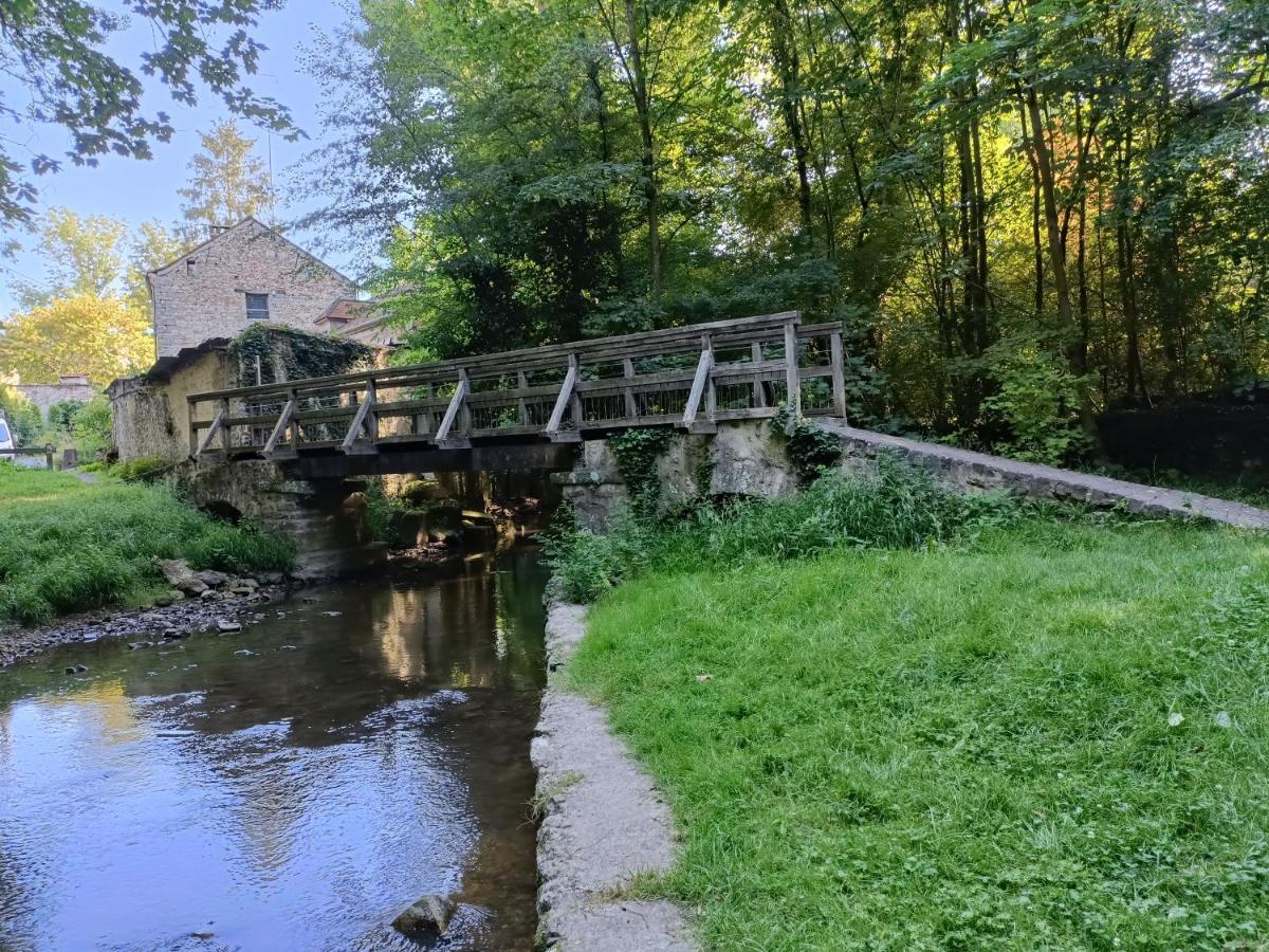 فيلا Mettez Vous Au Vert Pres Du Chateau De Vaux Le Vicomte En Sous Sol Semi Enterre Maincy الغرفة الصورة